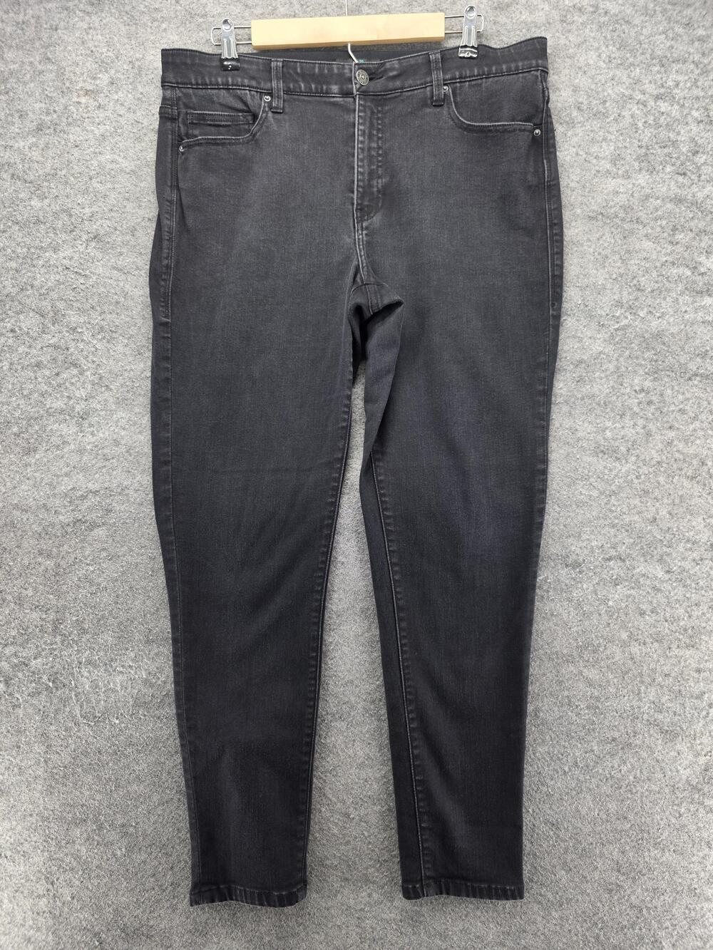 LuLaRoe Jeans Womens 32 Black Tapered Slim Mid Rise 28 Inseam Dark Wash